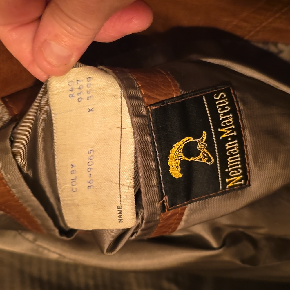 Neiman Marcus leather jacket - Picture 4 of 4